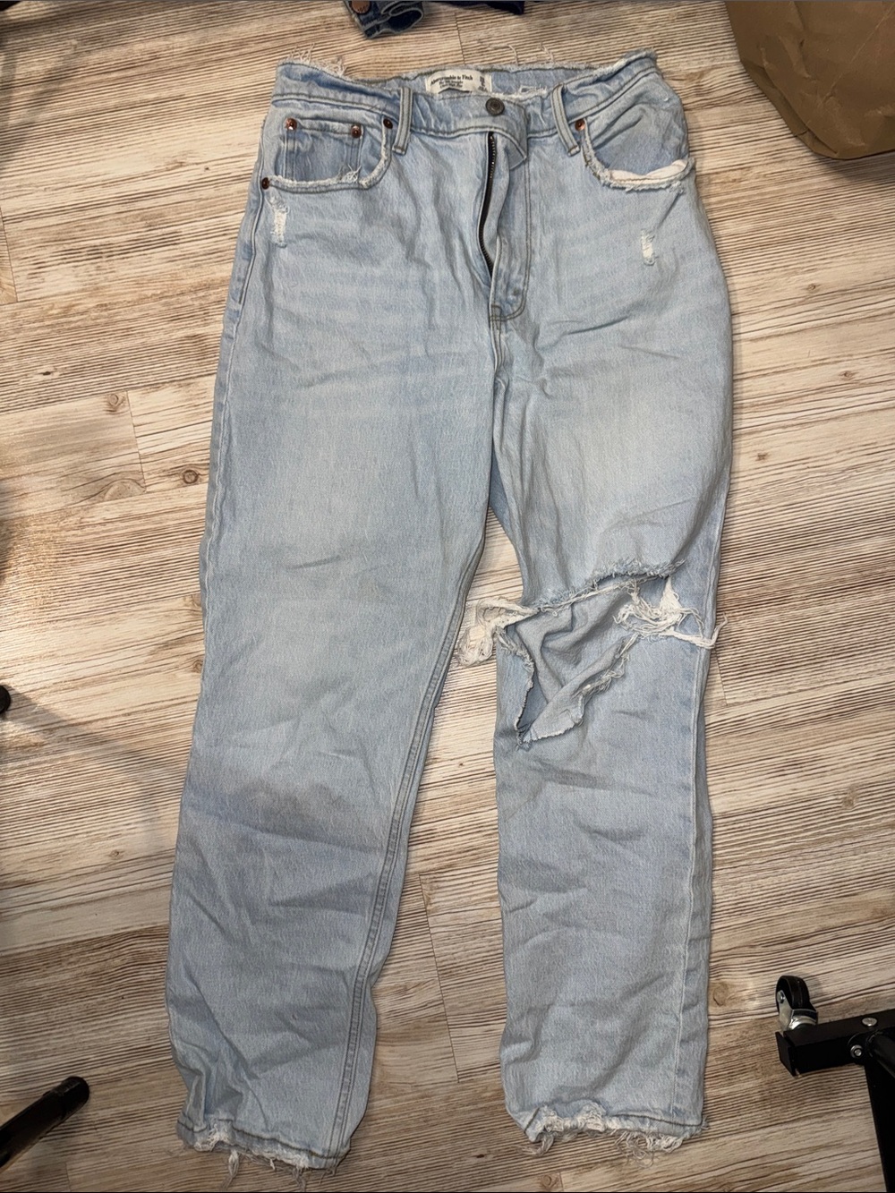 Abercrombie & Fitch the 90s straight ultra high rise curve love